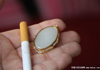和田玉籽料包金籽