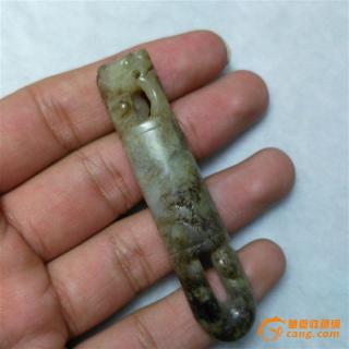 明 和田玉老提油料 府上有龙挂件
