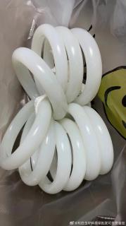 和田玉手镯新品