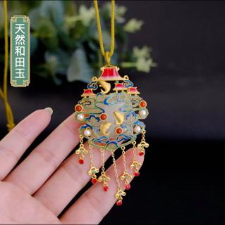 为什么和田玉项链越戴越有韵味?