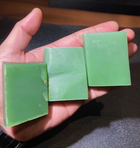 和田玉碧玉切片,颜色美不胜收 俄碧老料
