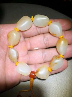 新疆和田玉籽料原石手串手链,小精品