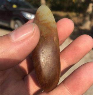 跟大家说说,和田玉的一些颜色特征