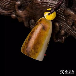 和田玉籽料中这些非常珍贵的皮色,你有吗?
