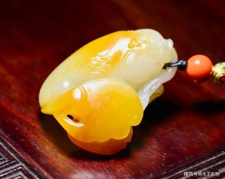 和田玉藏品辨别要点!什么样的料子才是和田籽料?