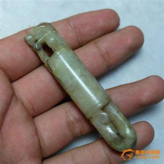 明 和田玉老提油料 府上有龙挂件