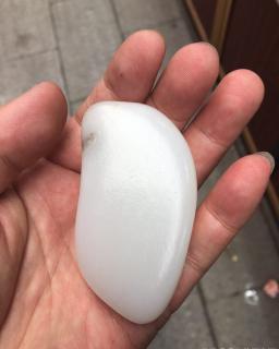 大鹏说玉—谈谈和田玉籽料的收藏的经验
