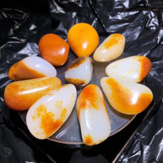 和田玉籽料原石