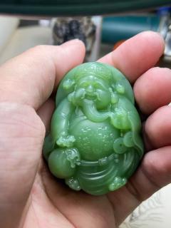 和田玉碧玉粉青挂件财神,饱满厚实,喜欢来询